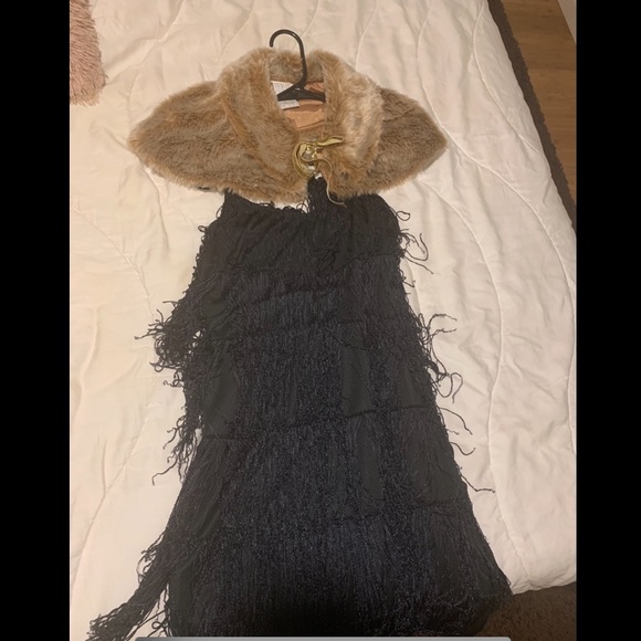 Dresses & Skirts - Cute flapper costume with shawl